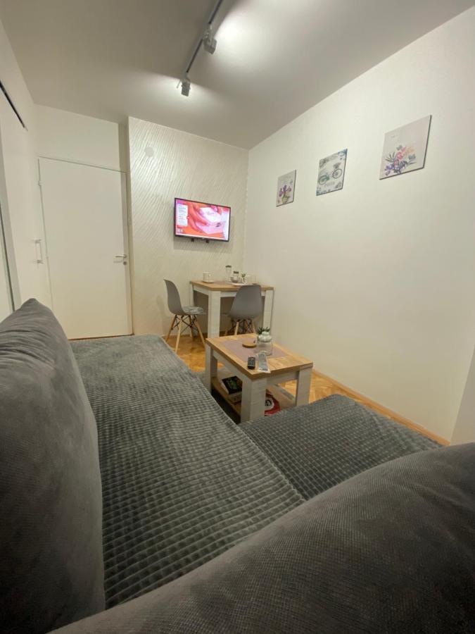 Apartman Bonaca Ni Exterior foto