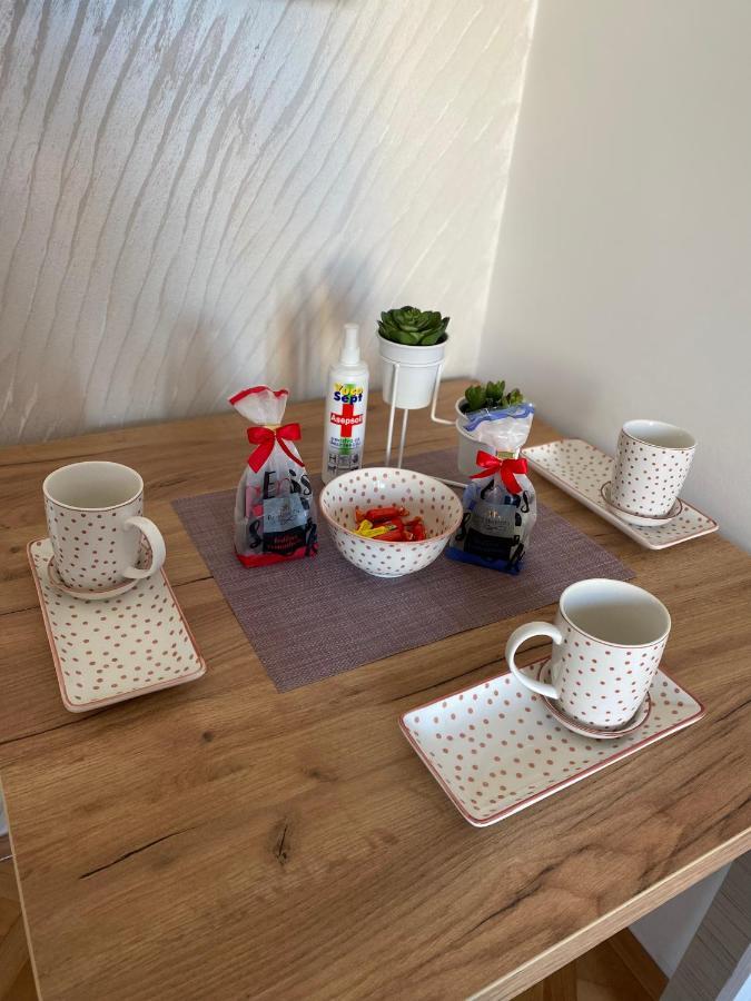 Apartman Bonaca Ni Exterior foto